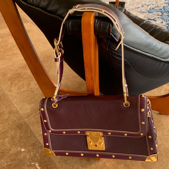 Louis Vuitton Le Talentueux plum colored leather bag. - Picture 17 of 17